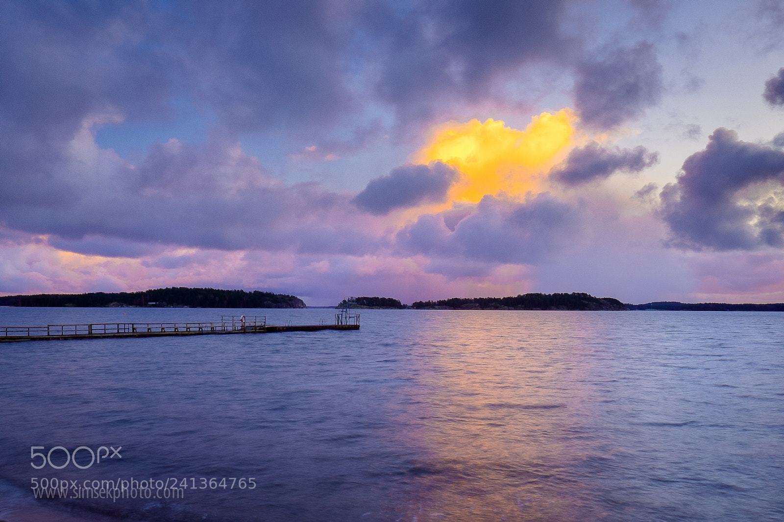 Fujifilm X-E2S sample photo. Golden cloud photography