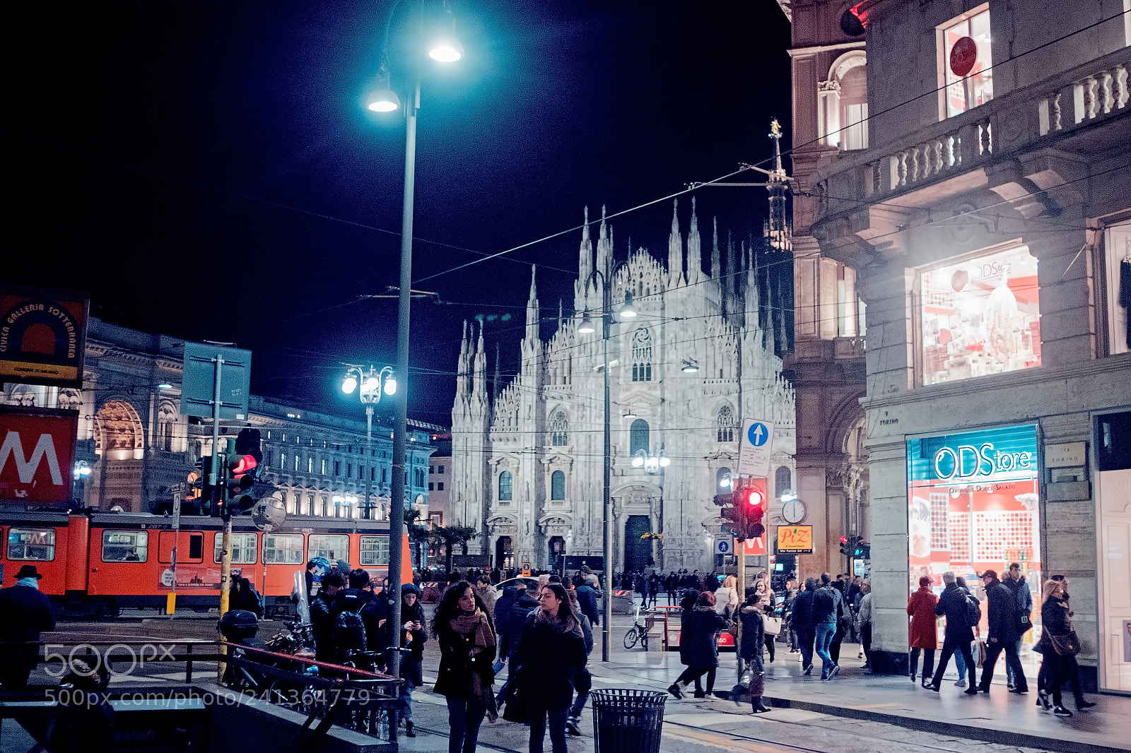 Fujifilm X-T10 sample photo. Milan photography