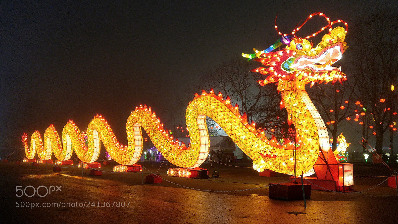 LG G4 sample photo. Dragon at the chinese photography