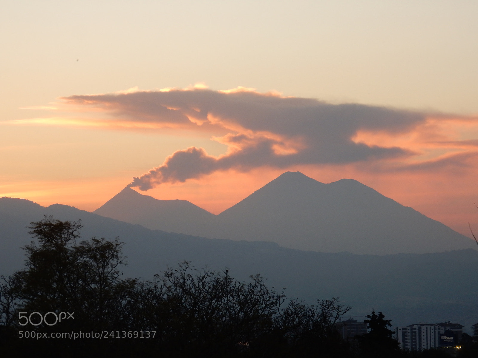Nikon Coolpix S9900 sample photo. Guatemala volcanos sunset photography