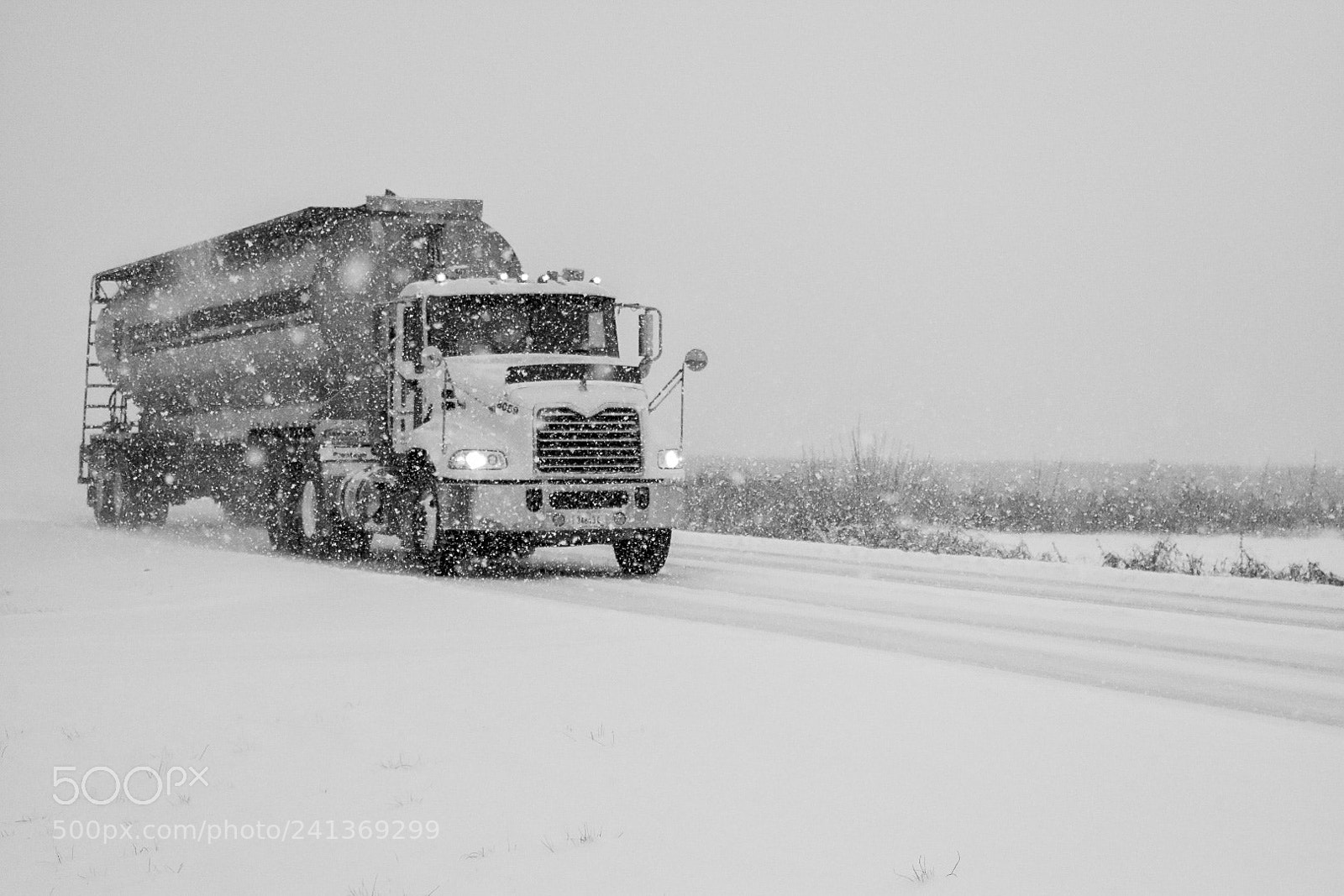 Nikon D3400 sample photo. Winter ride photography