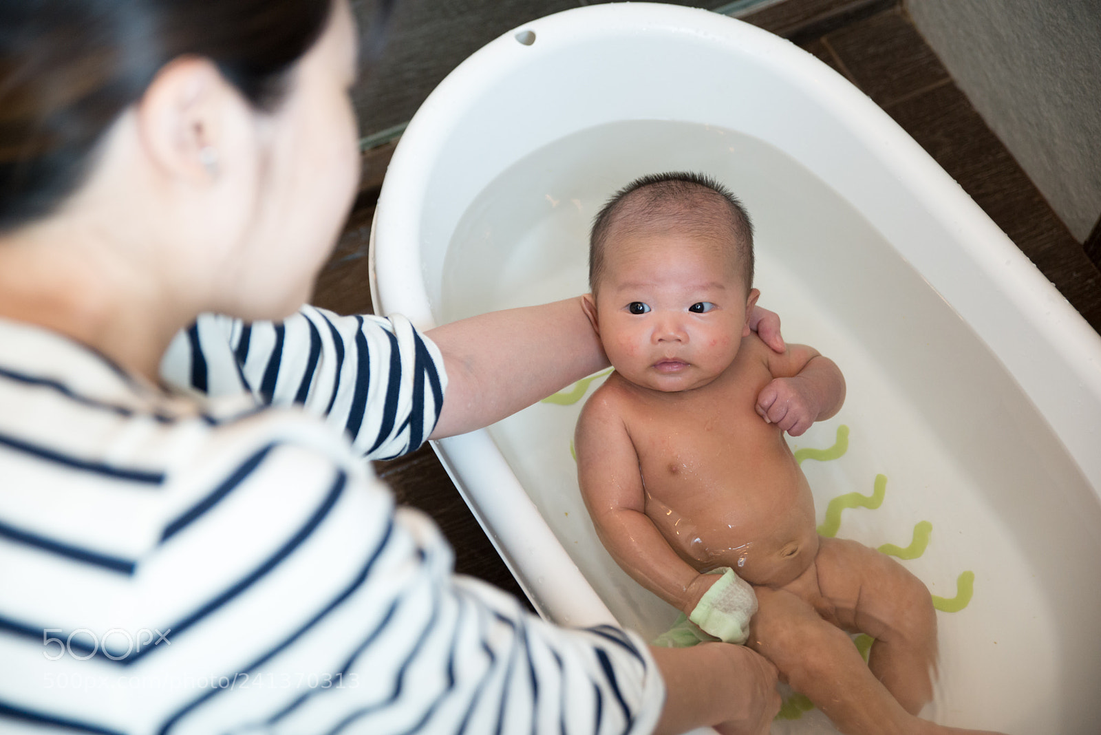 Nikon D600 sample photo. Shower time! photography