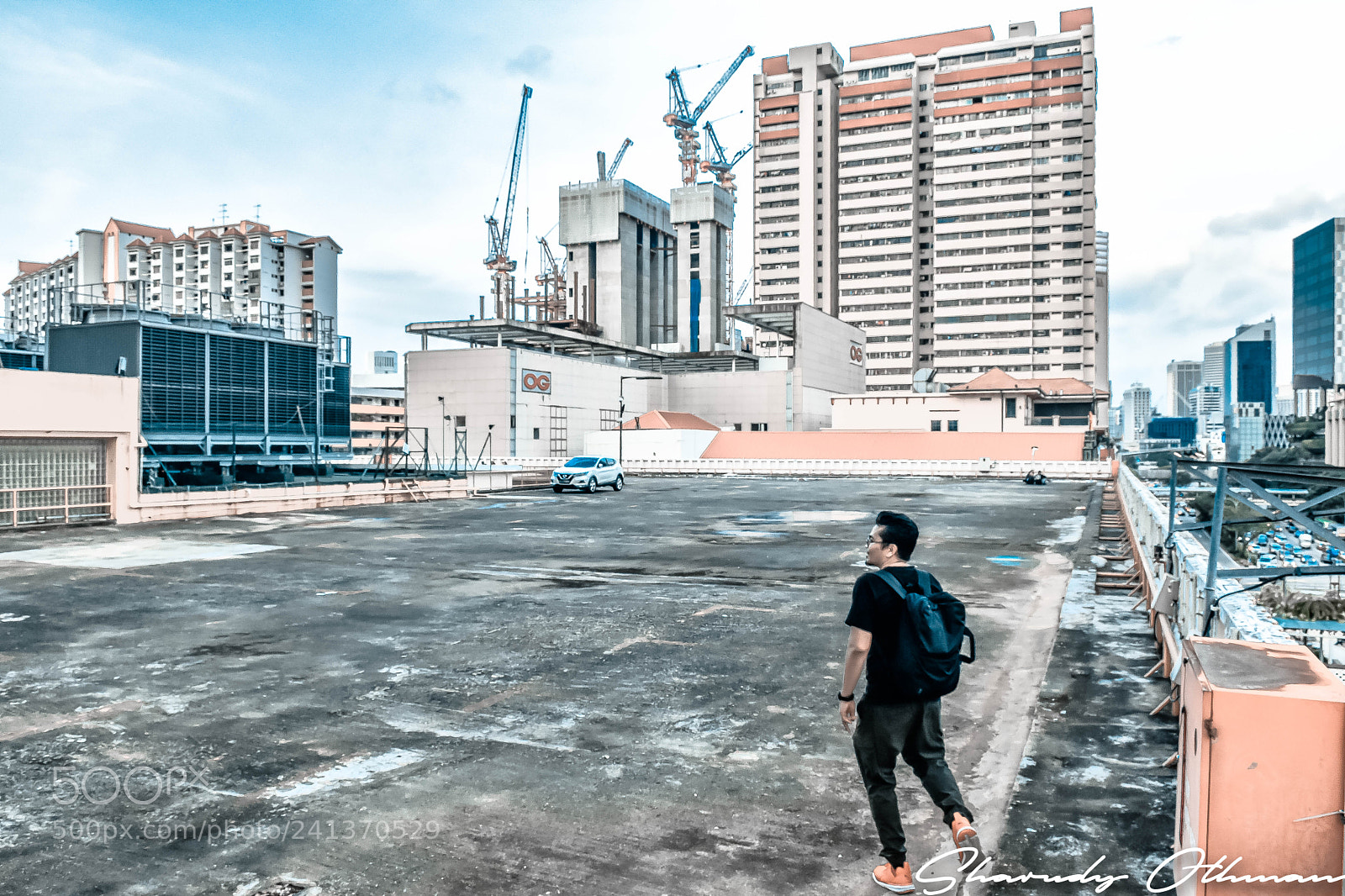 Nikon D5500 sample photo. Walking on edge photography