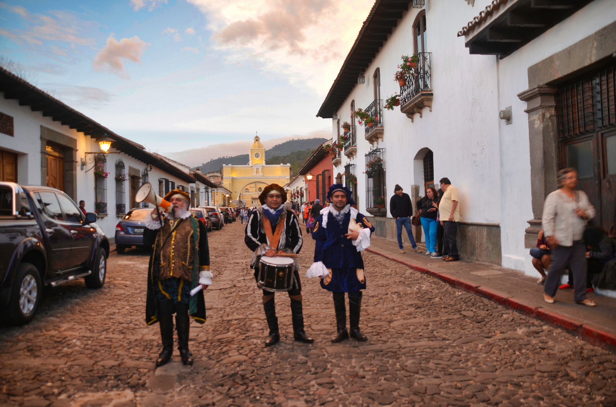 Nikon D5100 + Sigma 18-200mm F3.5-6.3 DC sample photo. Antigua guatemala photography