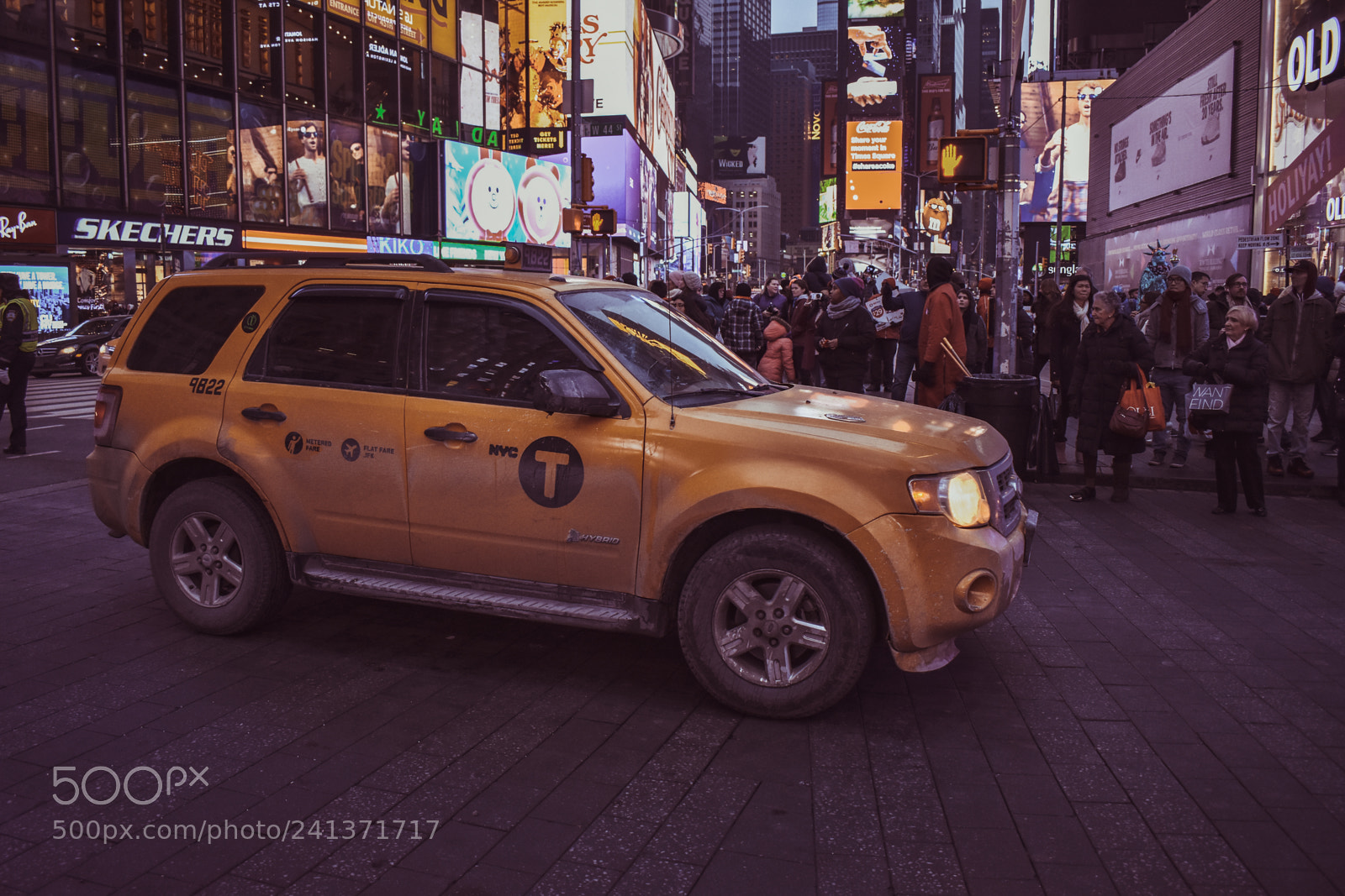 Nikon D3400 sample photo. Time square taxi photography