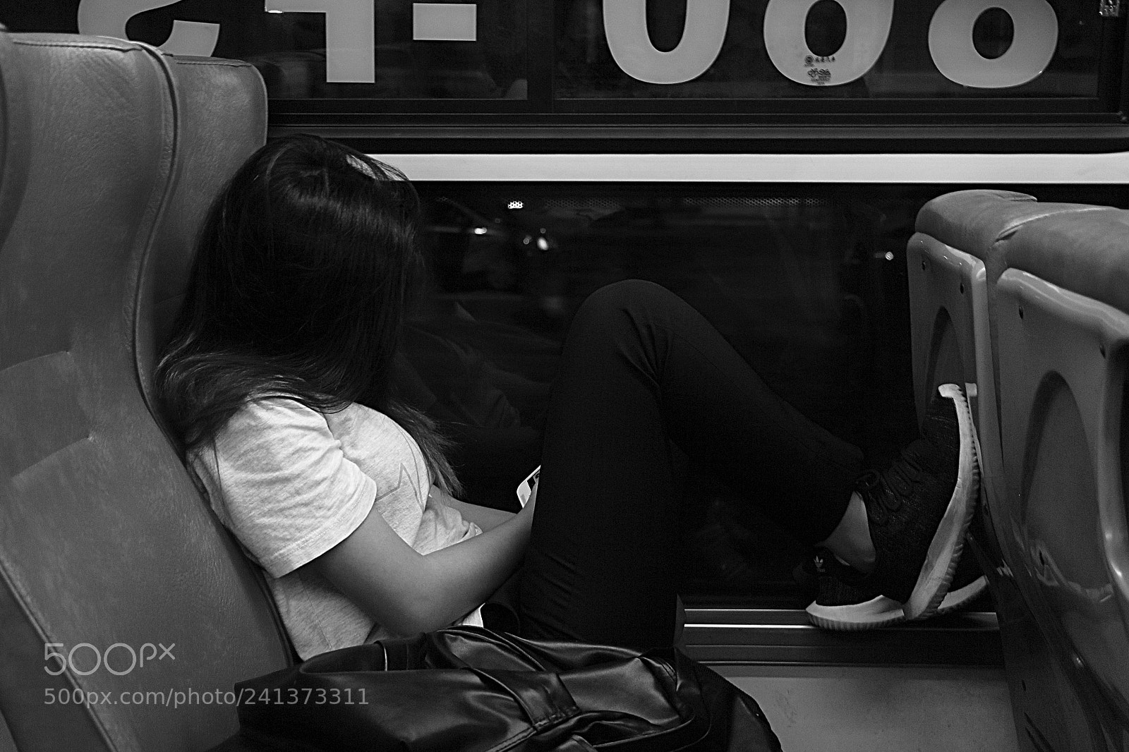 Canon EOS 650D (EOS Rebel T4i / EOS Kiss X6i) sample photo. #commuters photography