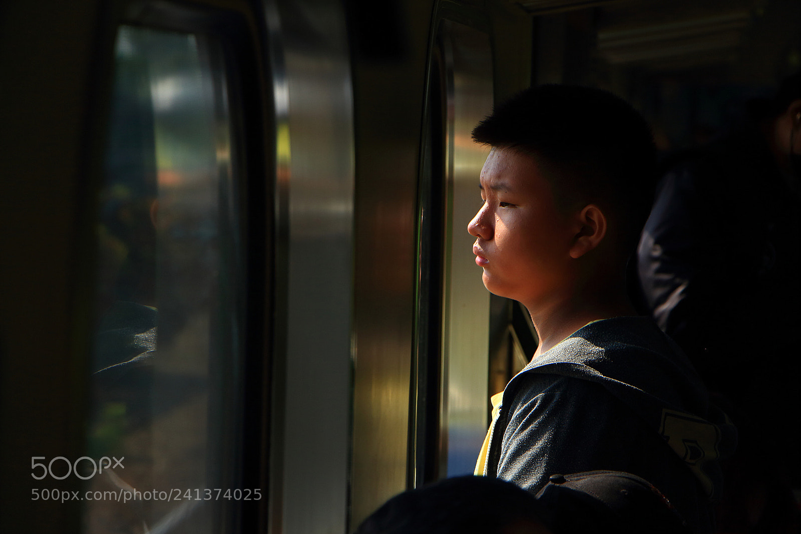 Canon EOS 650D (EOS Rebel T4i / EOS Kiss X6i) sample photo. #commuters photography