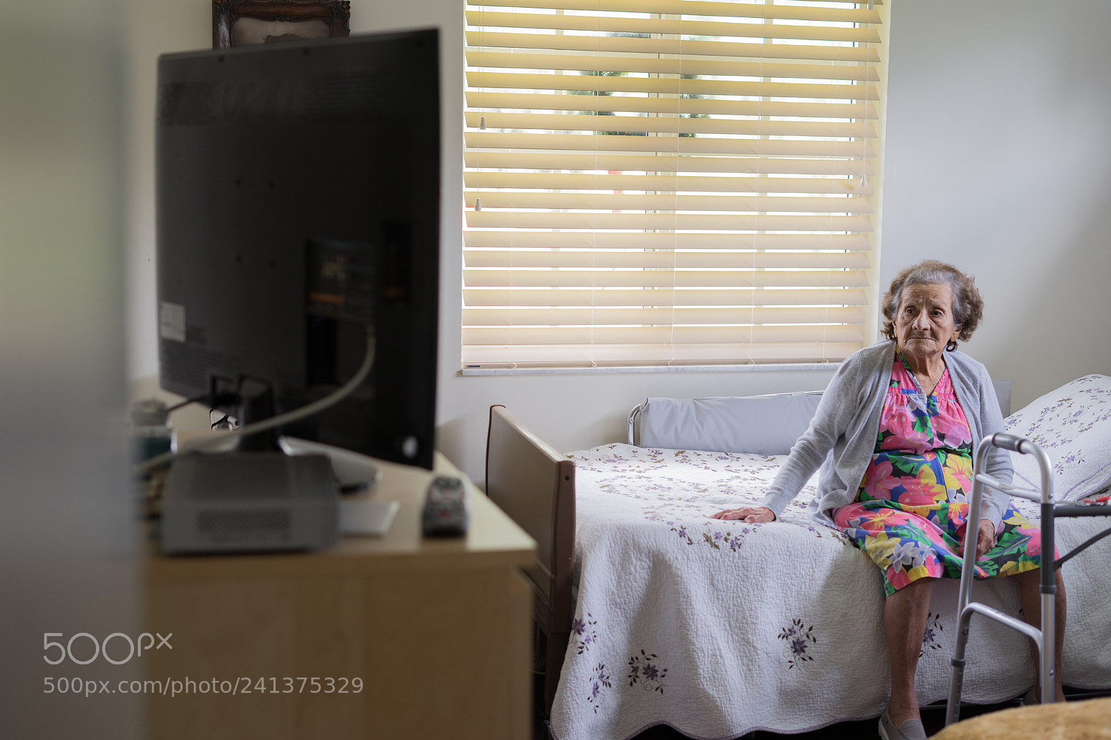 Sony a7 II sample photo. Elisa fading photography