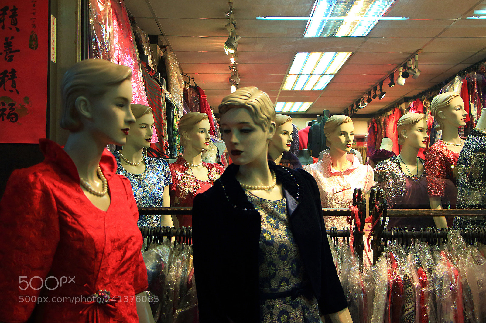 Canon EOS 650D (EOS Rebel T4i / EOS Kiss X6i) sample photo. #behind_faces photography
