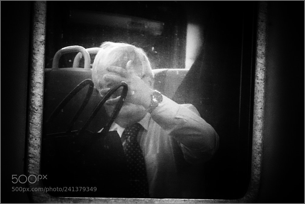 Sony DSC-HX60 sample photo. Mysterious passenger photography
