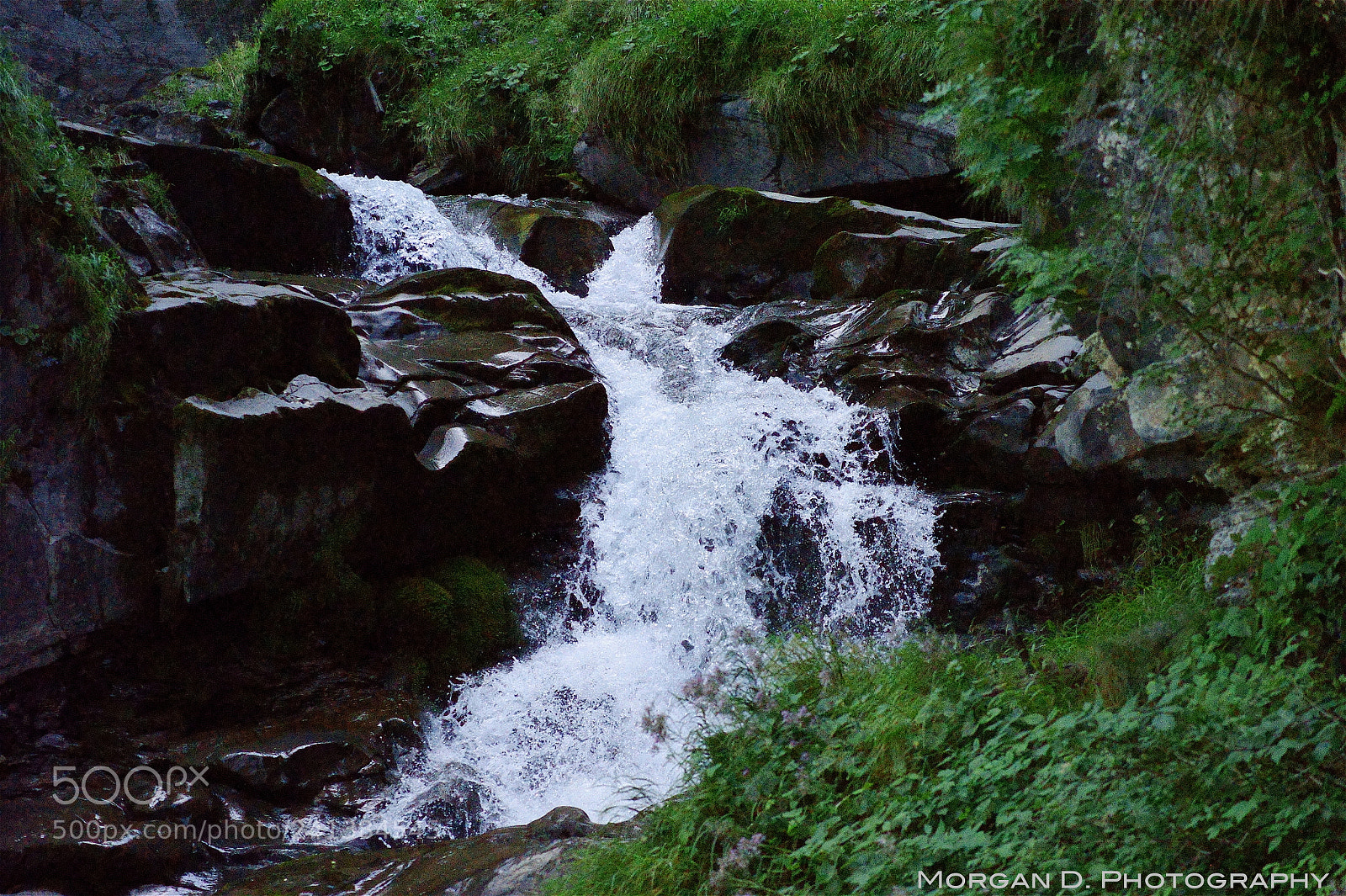 Sony Alpha DSLR-A380 sample photo. Diesbachfall, gl photography