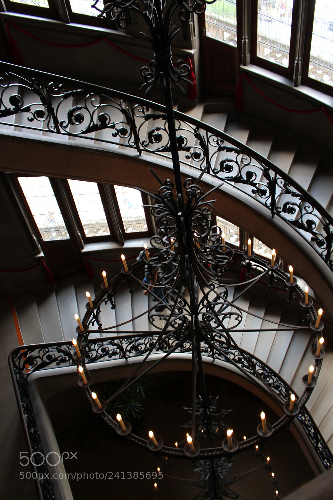 Canon EOS 100D (EOS Rebel SL1 / EOS Kiss X7) sample photo. The chandelier photography