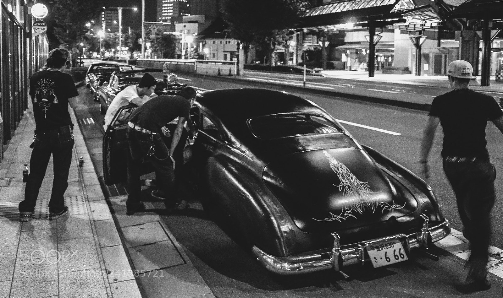 Nikon Coolpix A sample photo. Vintage cars night in photography