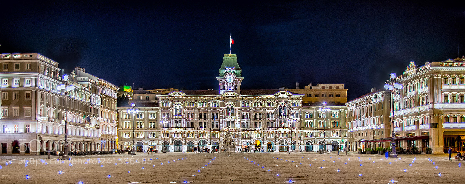 Nikon D600 sample photo. Trieste town square photography