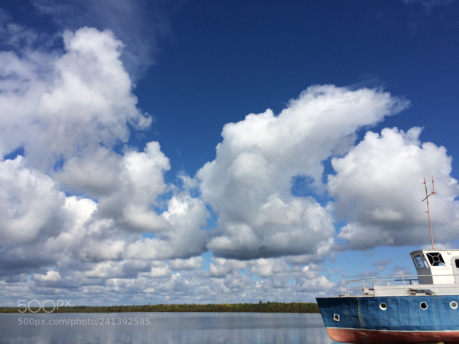 Apple iPhone 5s sample photo. Boat photography