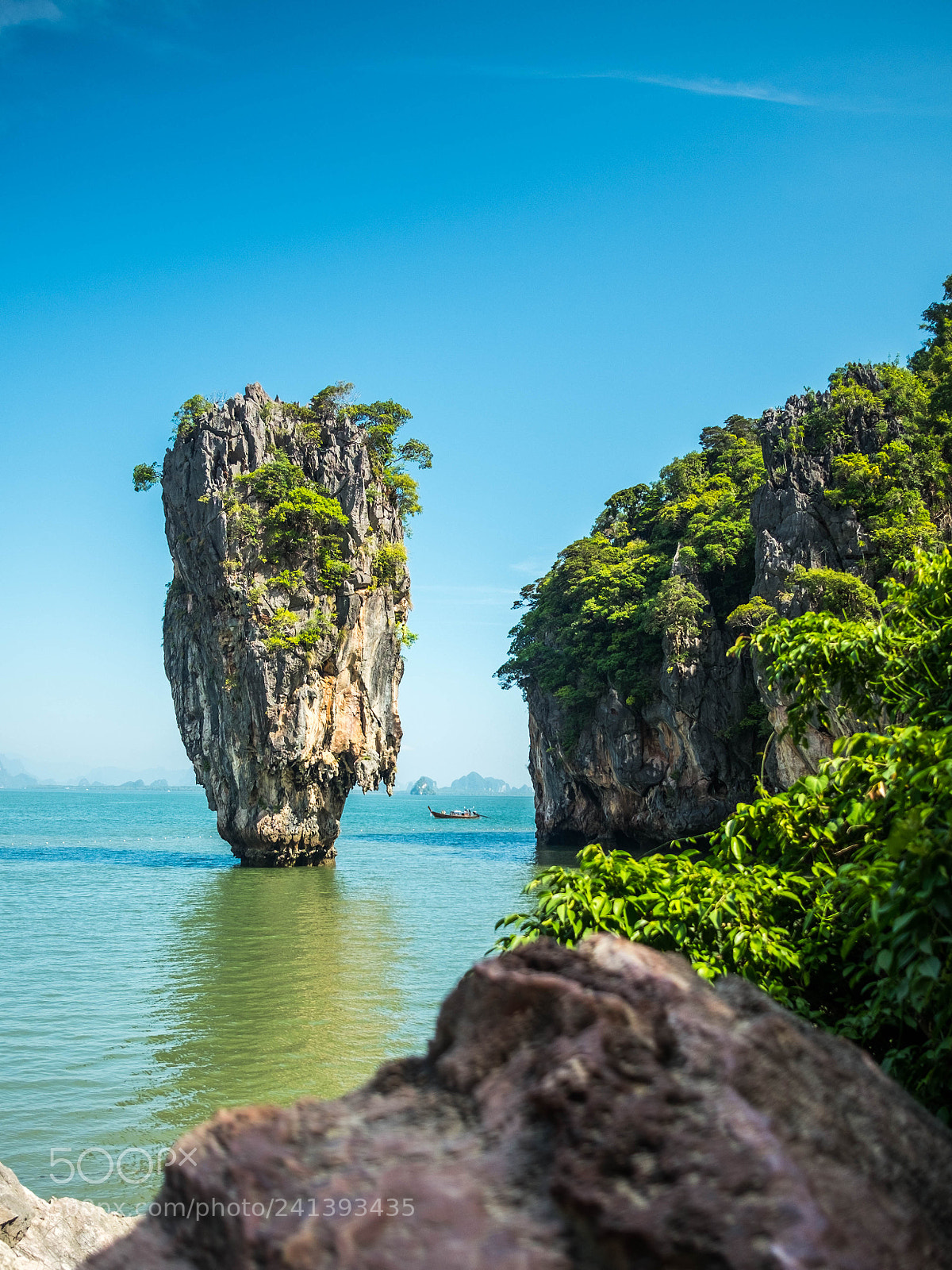 Fujifilm X100T sample photo. James bond island photography