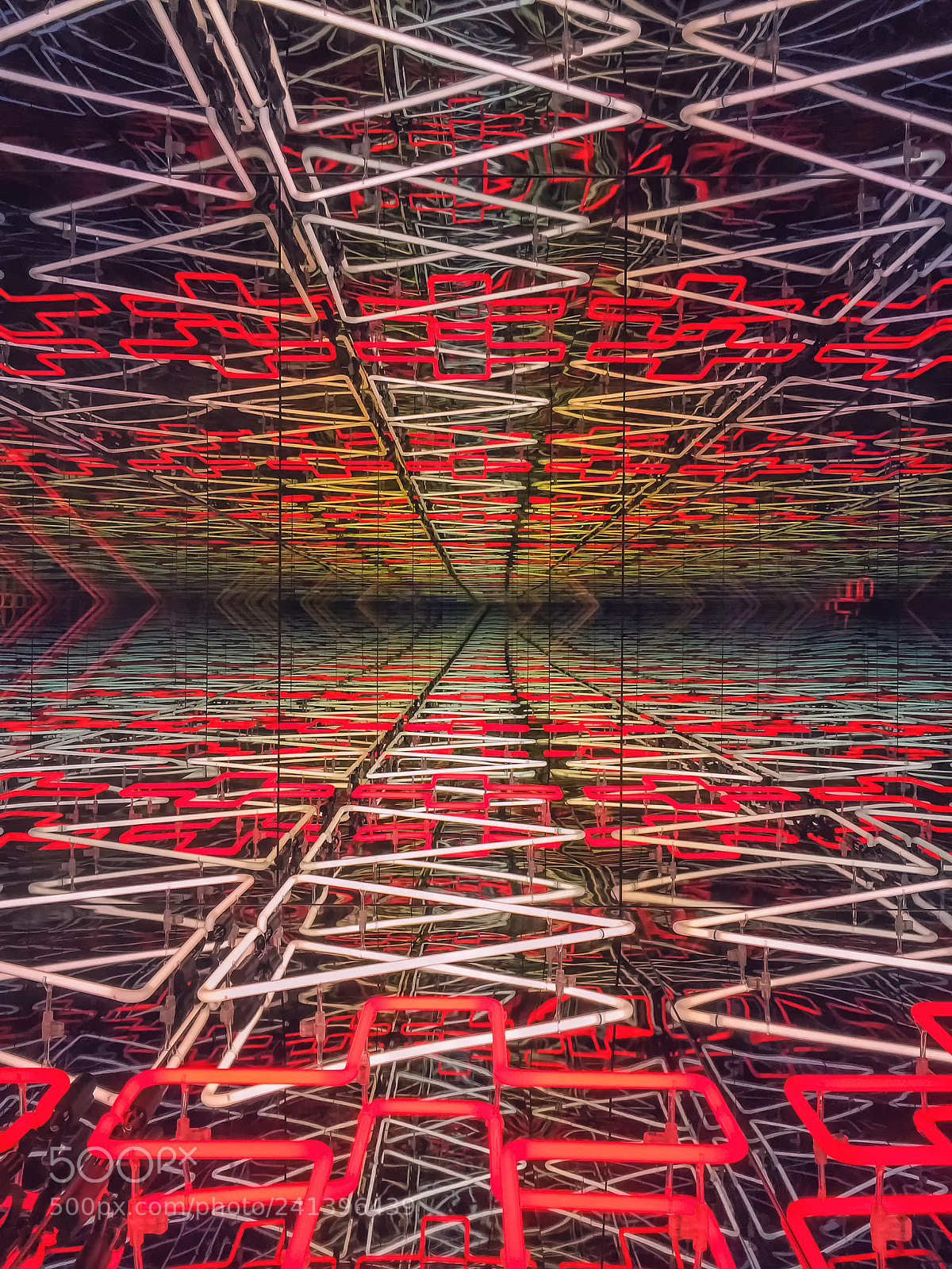Apple iPhone 6 sample photo. Reflections in a mirror photography