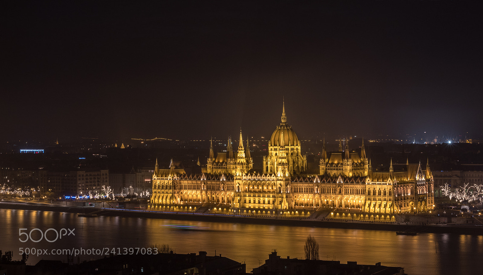 Canon EOS 1300D (EOS Rebel T6 / EOS Kiss X80) sample photo. Budapest parlament photography