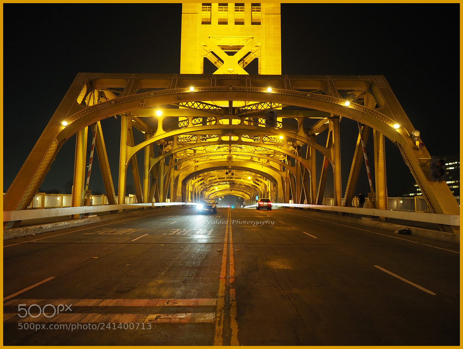 Olympus OM-D E-M1 Mark II sample photo. Sacramento tower bridge road photography