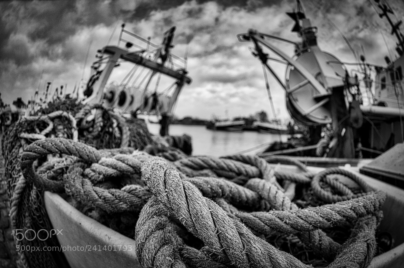Pentax K-5 sample photo. Ship ropes nb photography