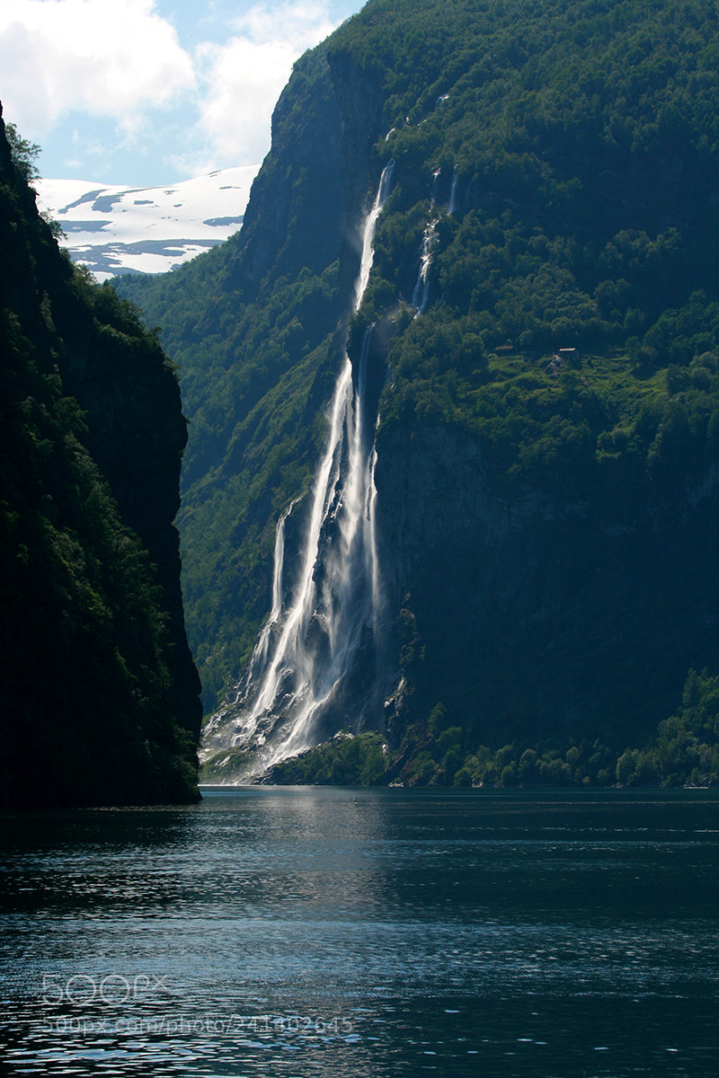 Canon EOS 400D (EOS Digital Rebel XTi / EOS Kiss Digital X) sample photo. Geiranger photography