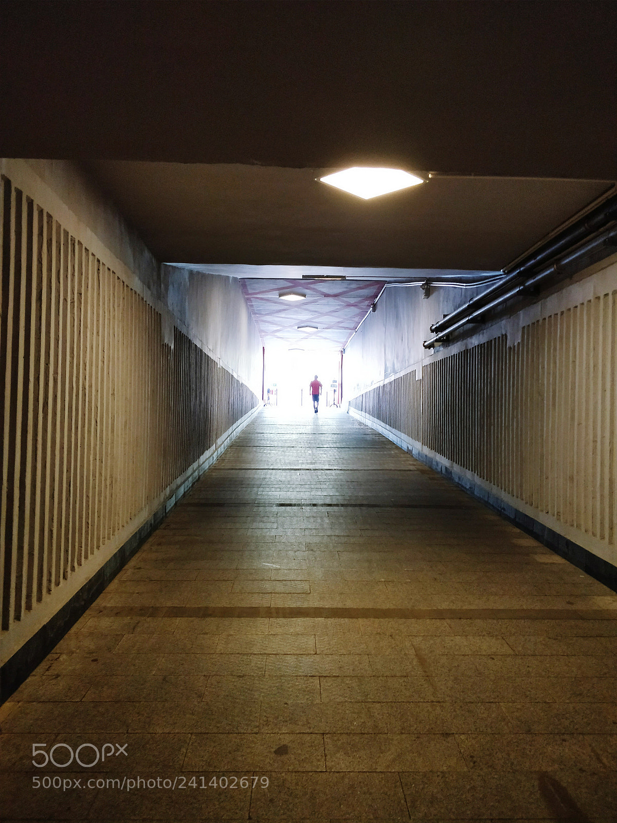 OnePlus 5 sample photo. Tunnel photography