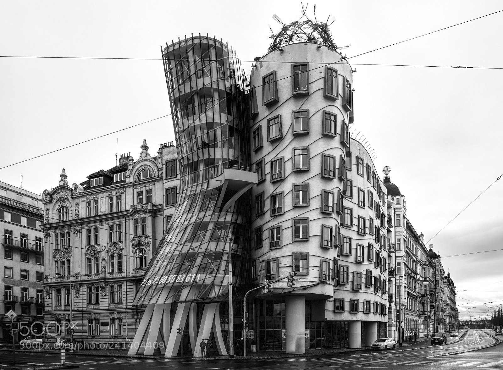 Nikon D810 sample photo. Dancing house in prague photography