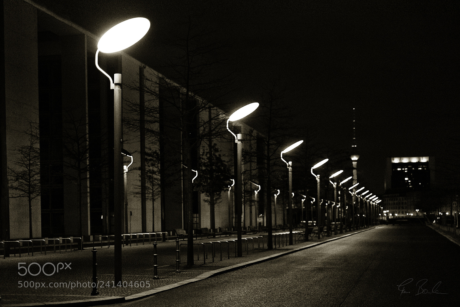 Fujifilm X-T1 sample photo. Oval photography
