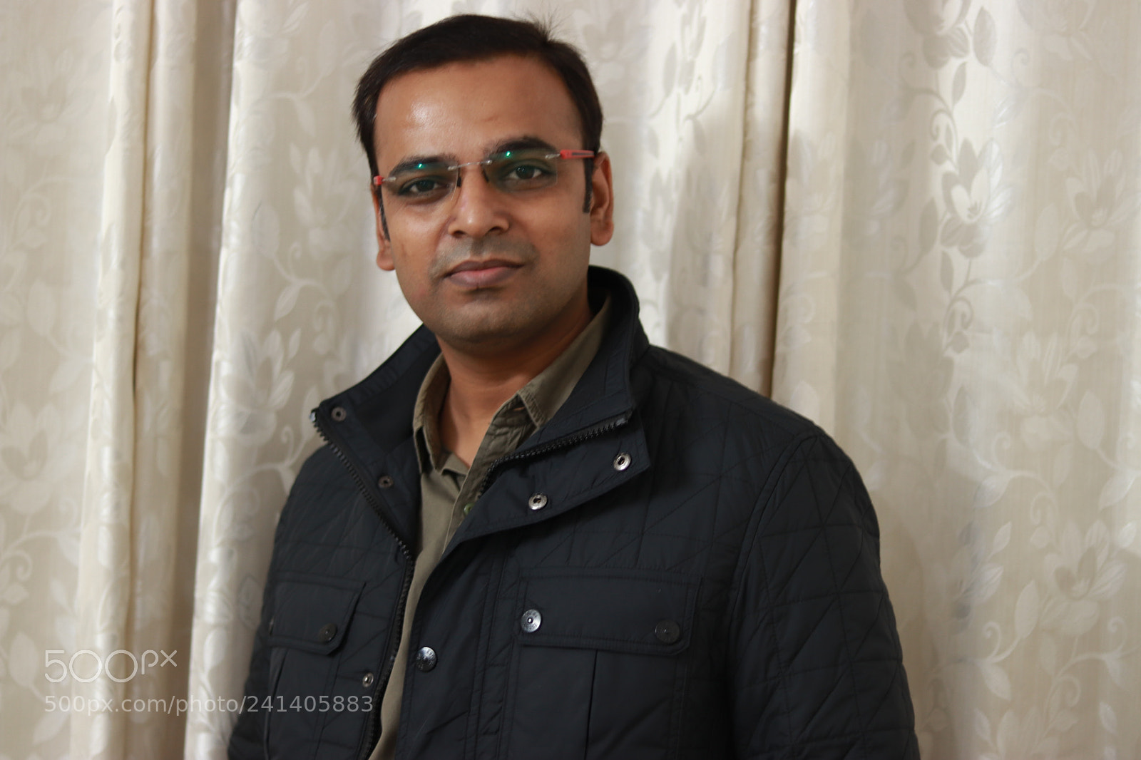 Canon EOS 200D (EOS Rebel SL2 / EOS Kiss X9) + Canon EF 50mm F1.8 STM sample photo. It's me... photography