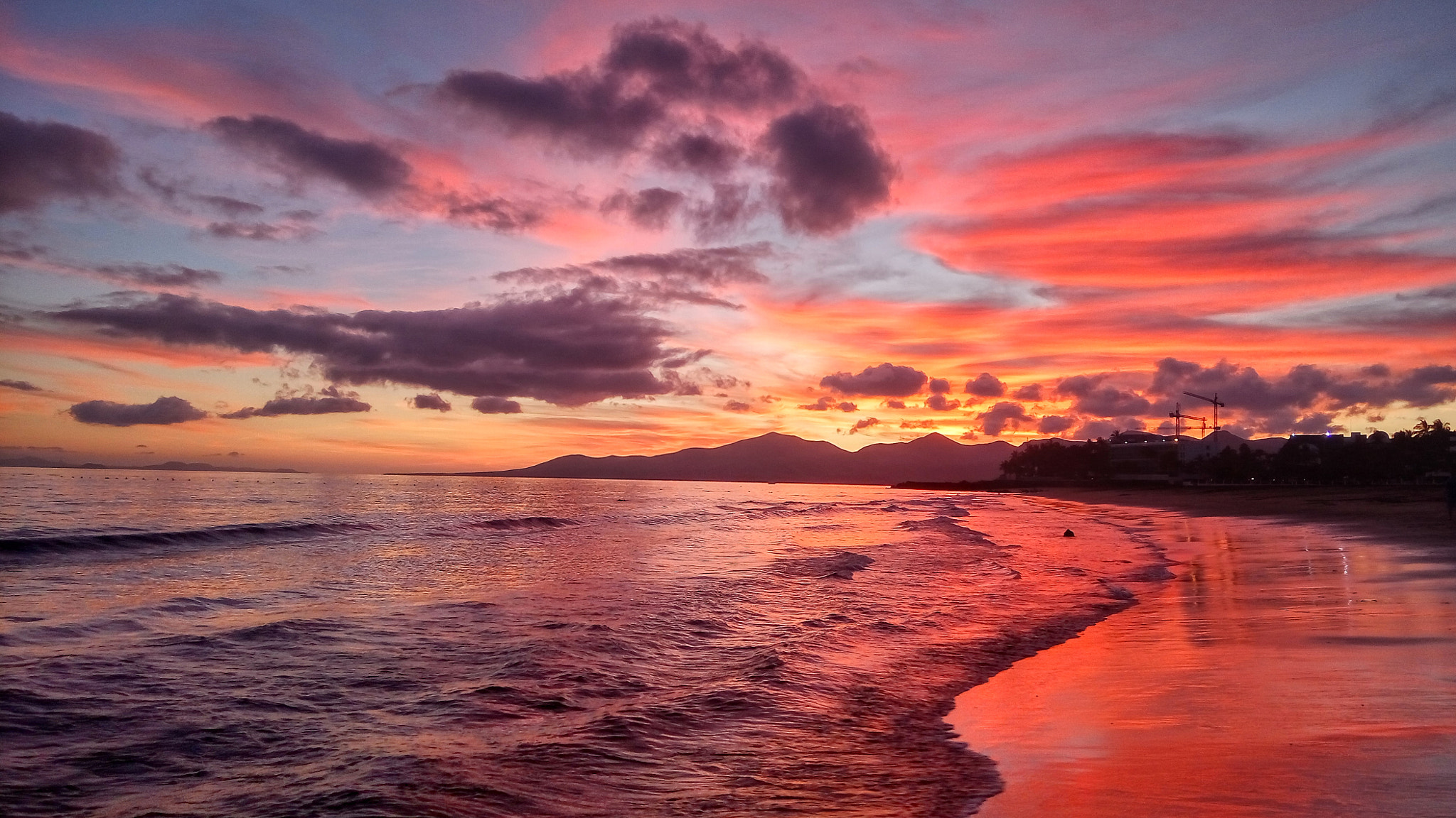 Xiaomi HM Note 2 sample photo. Red sunset over the atlantic ocean photography