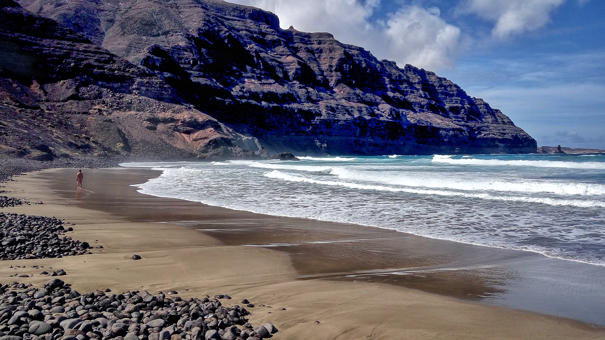 Xiaomi HM Note 2 sample photo. Orzola beach view on lanzarote canary island photography