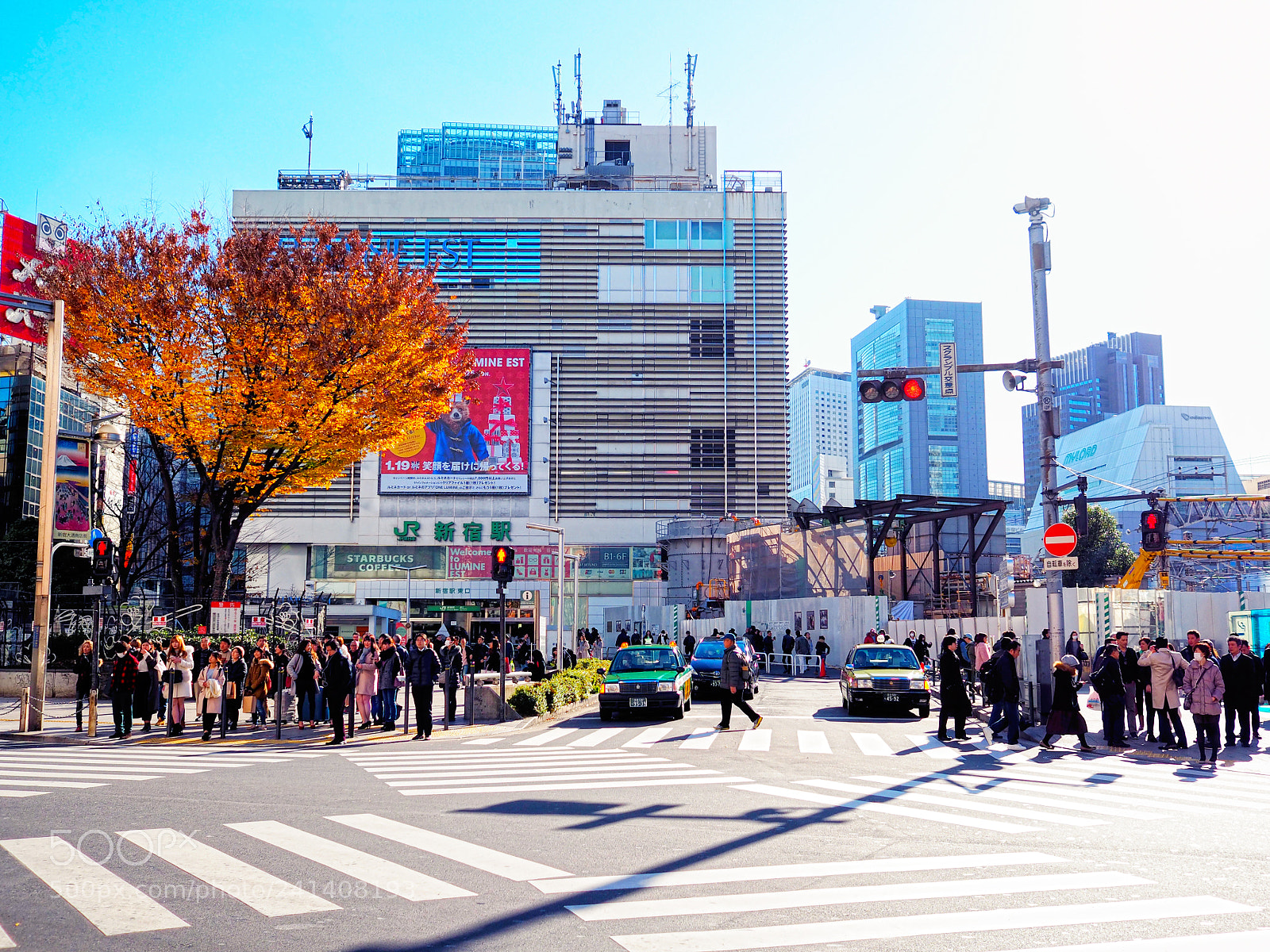 Olympus OM-D E-M10 sample photo. Outside the station photography