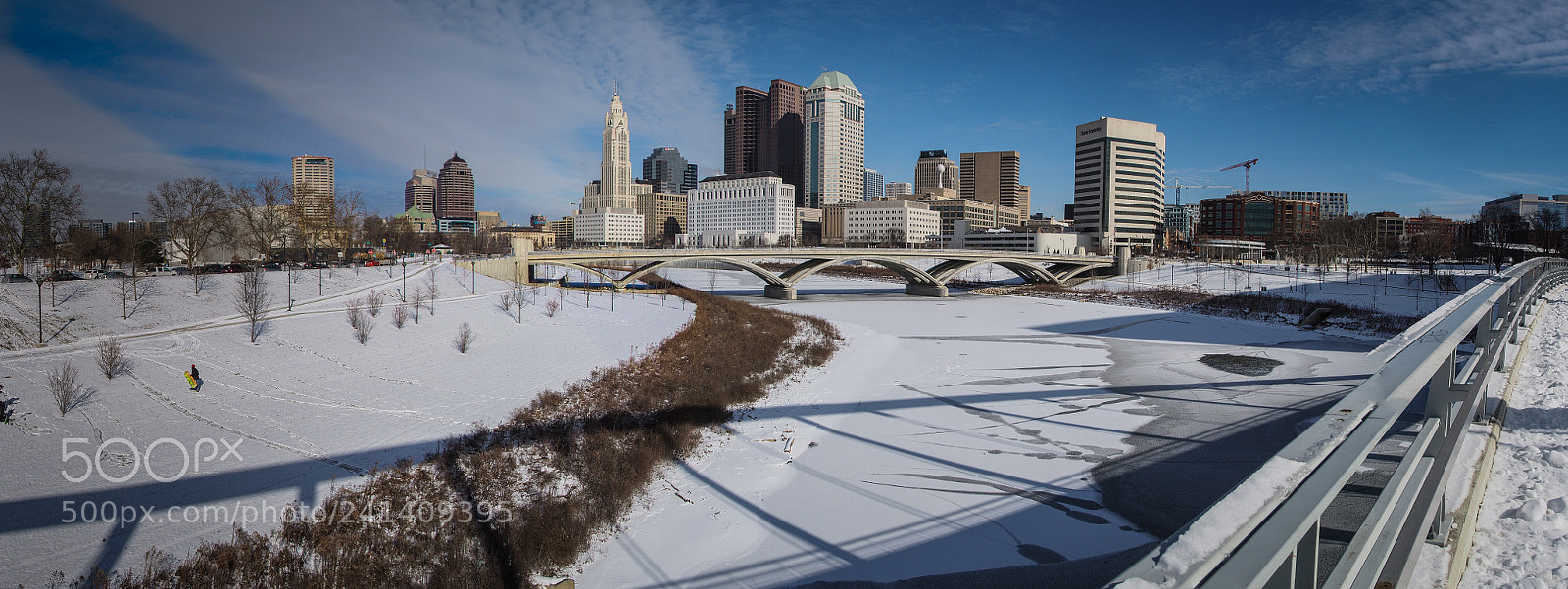 Olympus OM-D E-M10 II sample photo. Columbus in winter photography