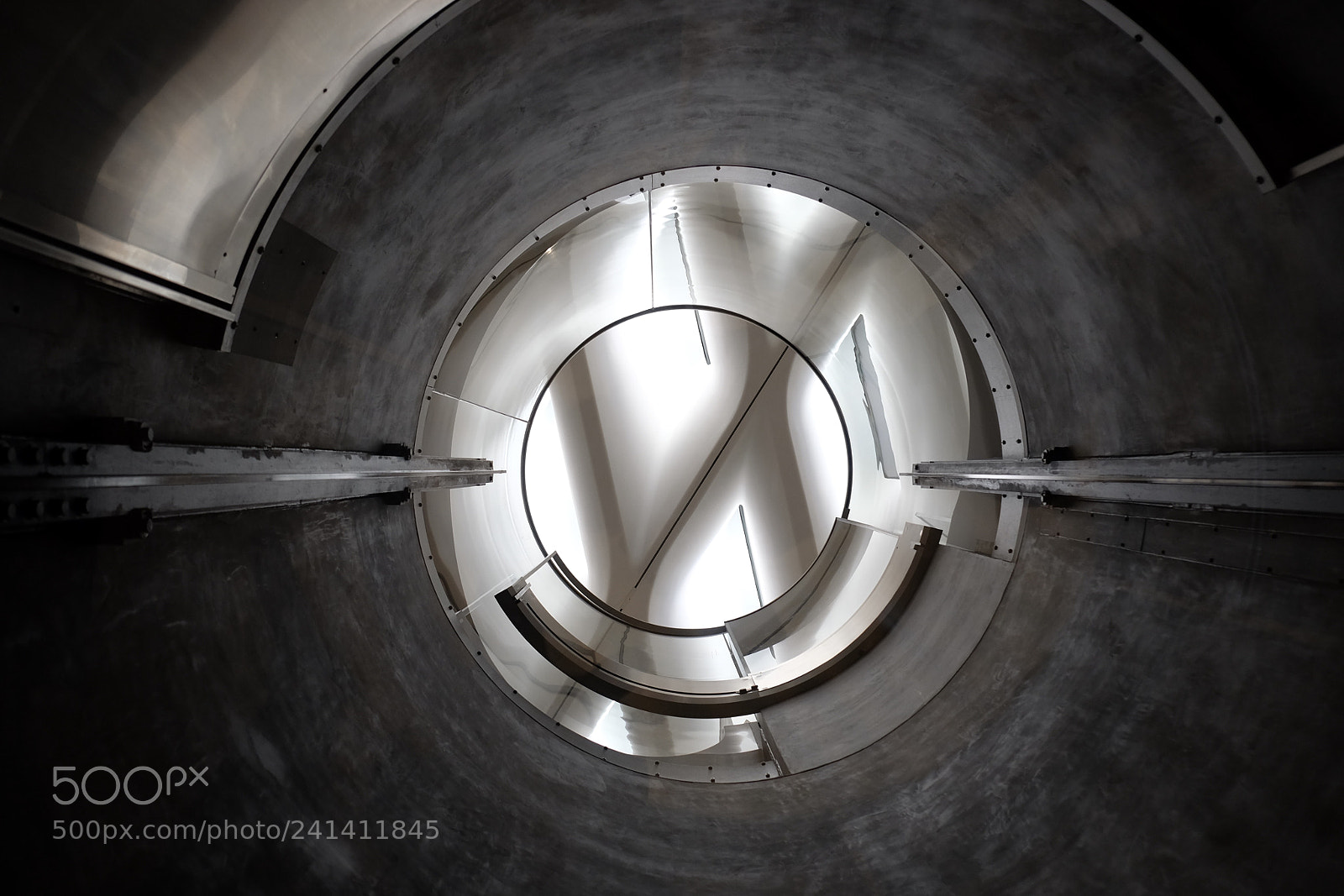 Fujifilm X-T1 sample photo. Looking up.  photography