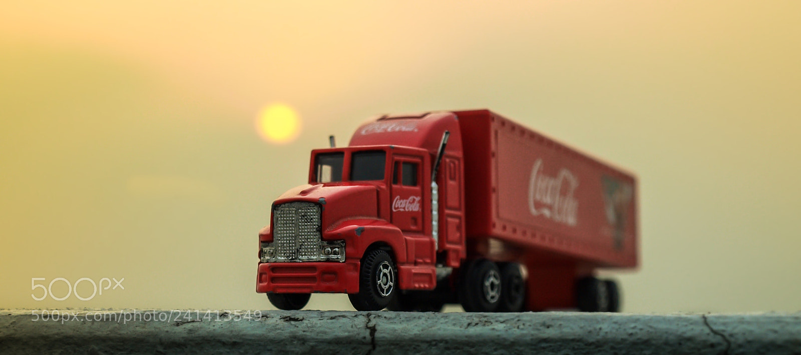 Olympus E-520 (EVOLT E-520) sample photo. Coca-cola truck photography