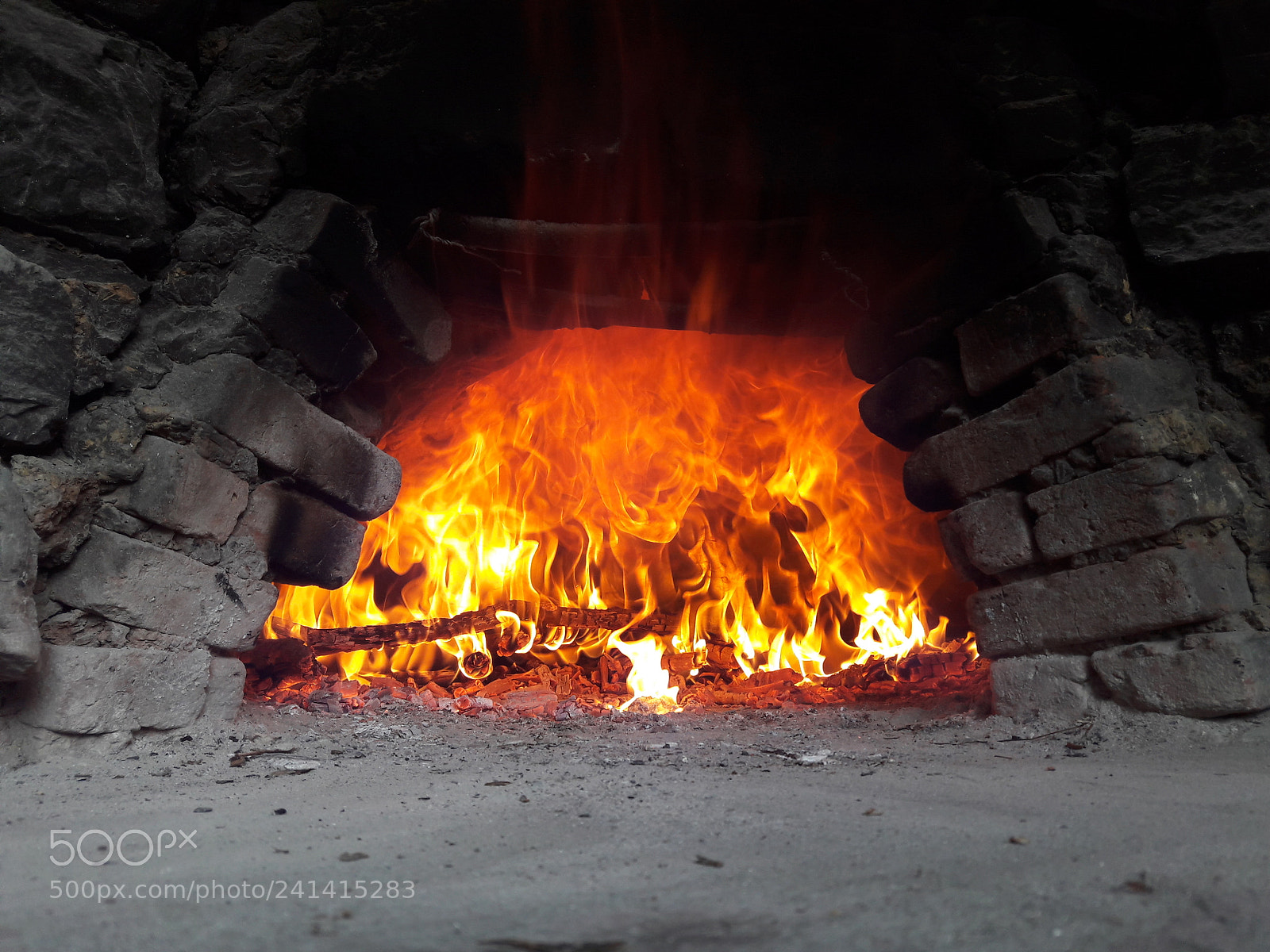 Samsung Galaxy A5(2016) sample photo. Preparation for oven bread photography