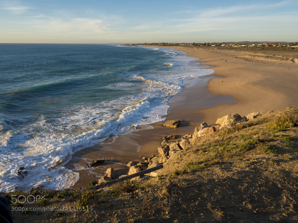 Olympus OM-D E-M5 II sample photo. The atlantic sea photography