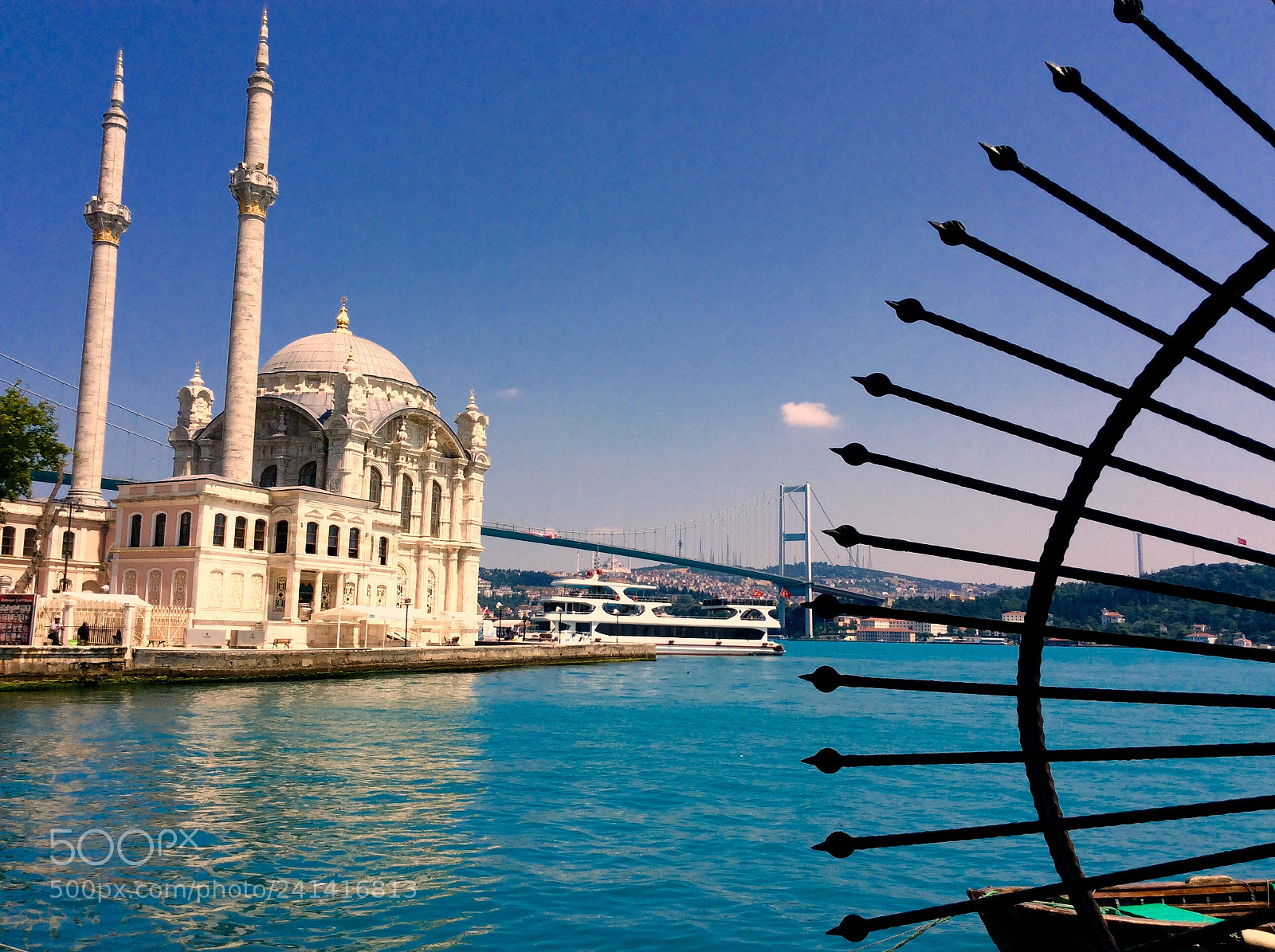 Apple iPad mini 2 sample photo. Ortaköy camii. istanbul  photography