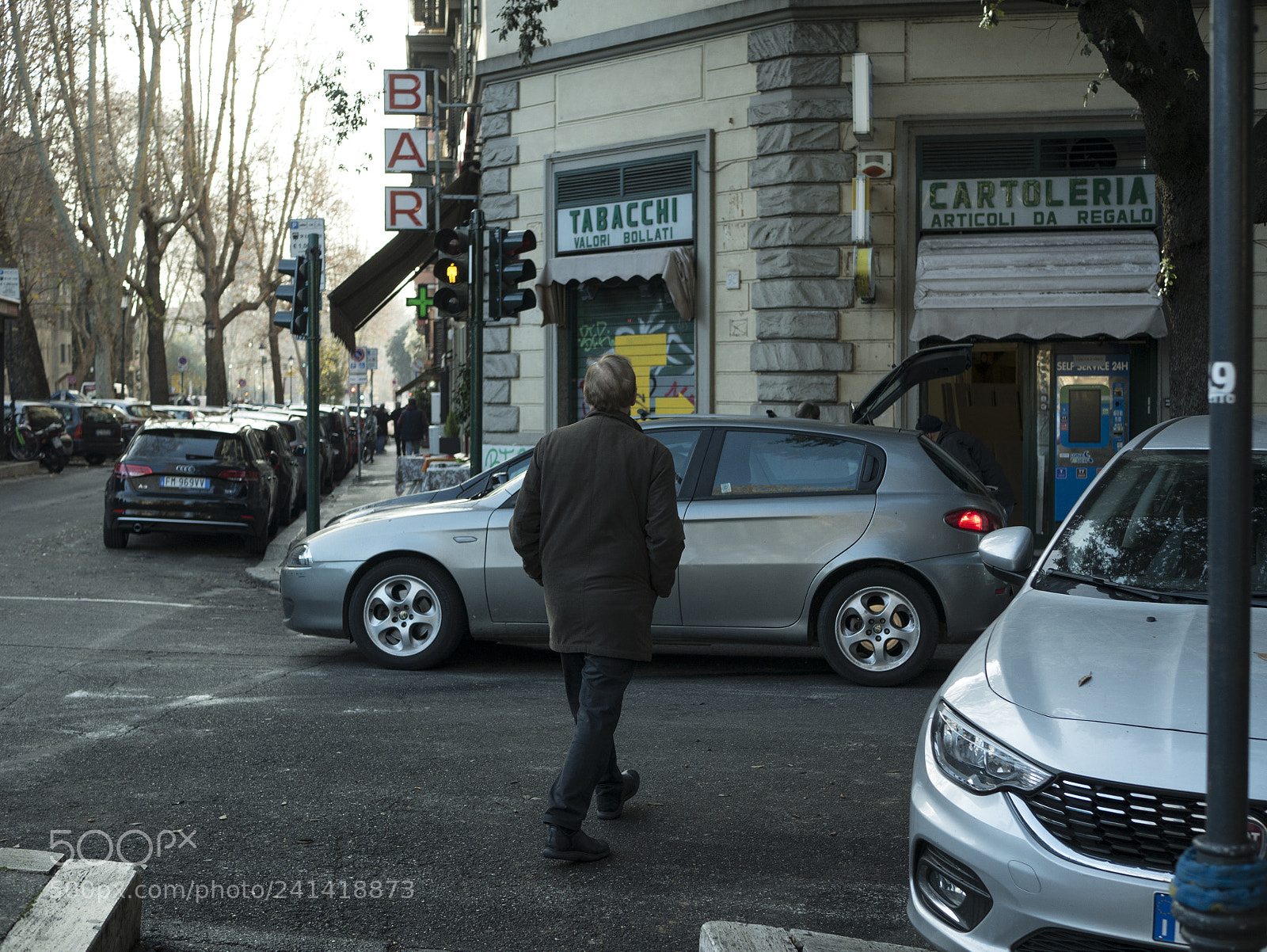 Panasonic Lumix DMC-G85 (Lumix DMC-G80) sample photo. Rome street photography