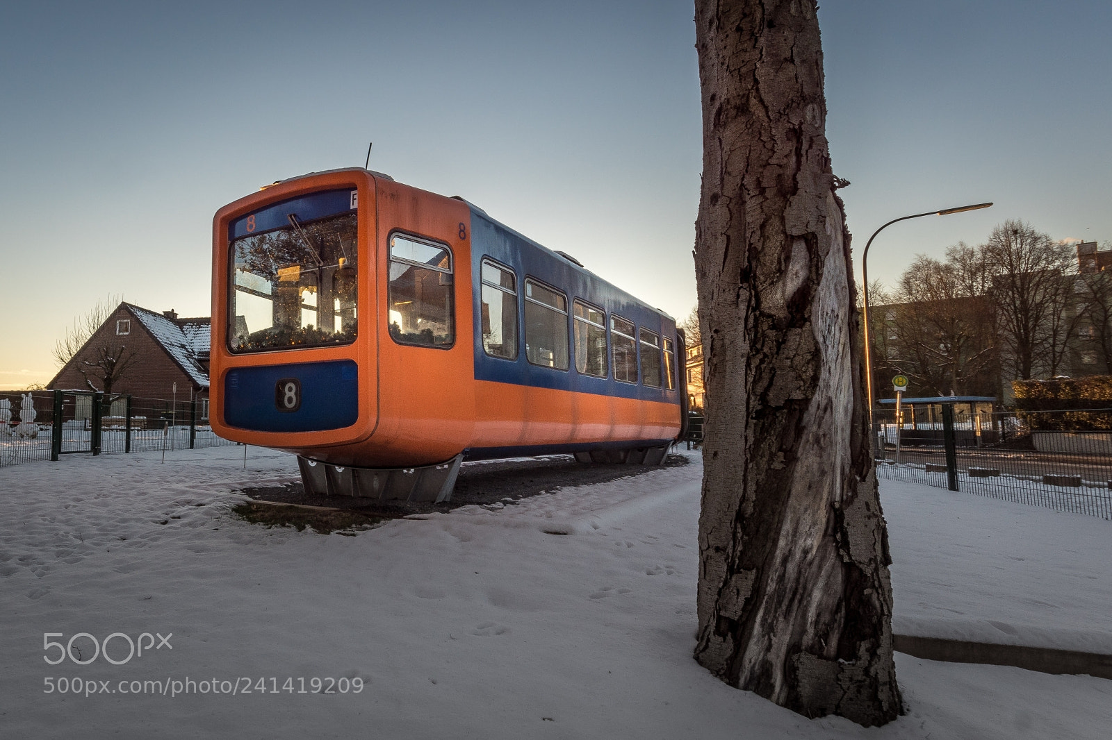 Sony SLT-A68 sample photo. Shut down schwebebahn photography