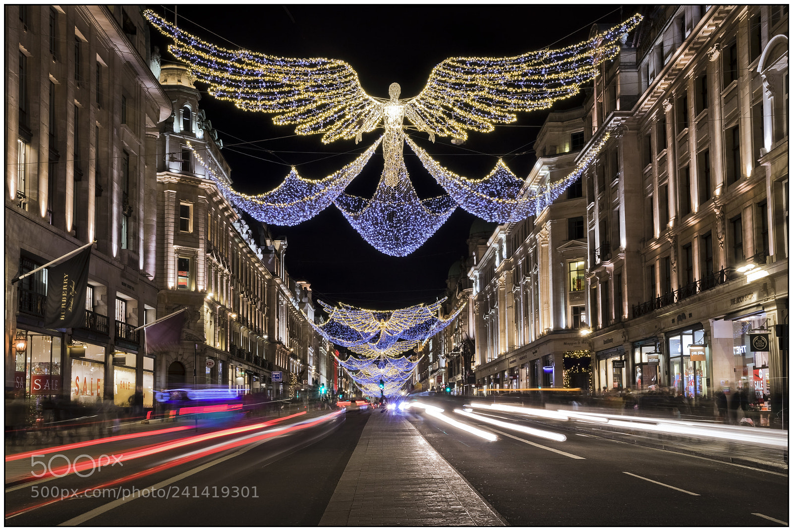 Canon EOS M6 sample photo. Angels, regent street, london. photography