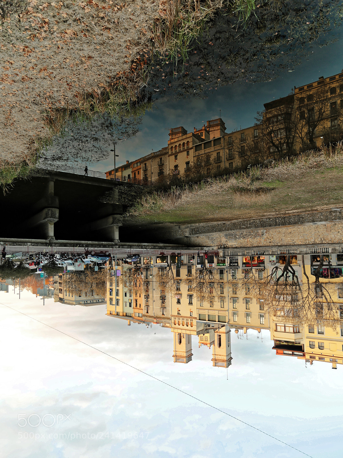 Canon EOS 6D + Canon EF 24-105mm F4L IS USM sample photo. Girona reflection photography