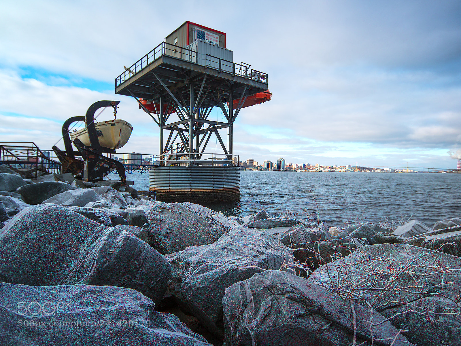 Canon EOS M3 sample photo. Surviving the cold photography