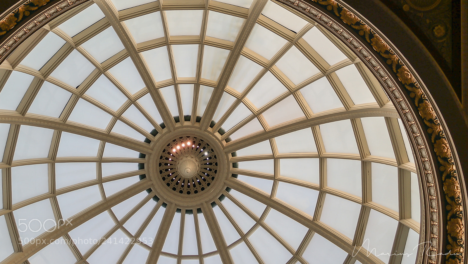 Samsung NX2000 sample photo. Glass dome photography