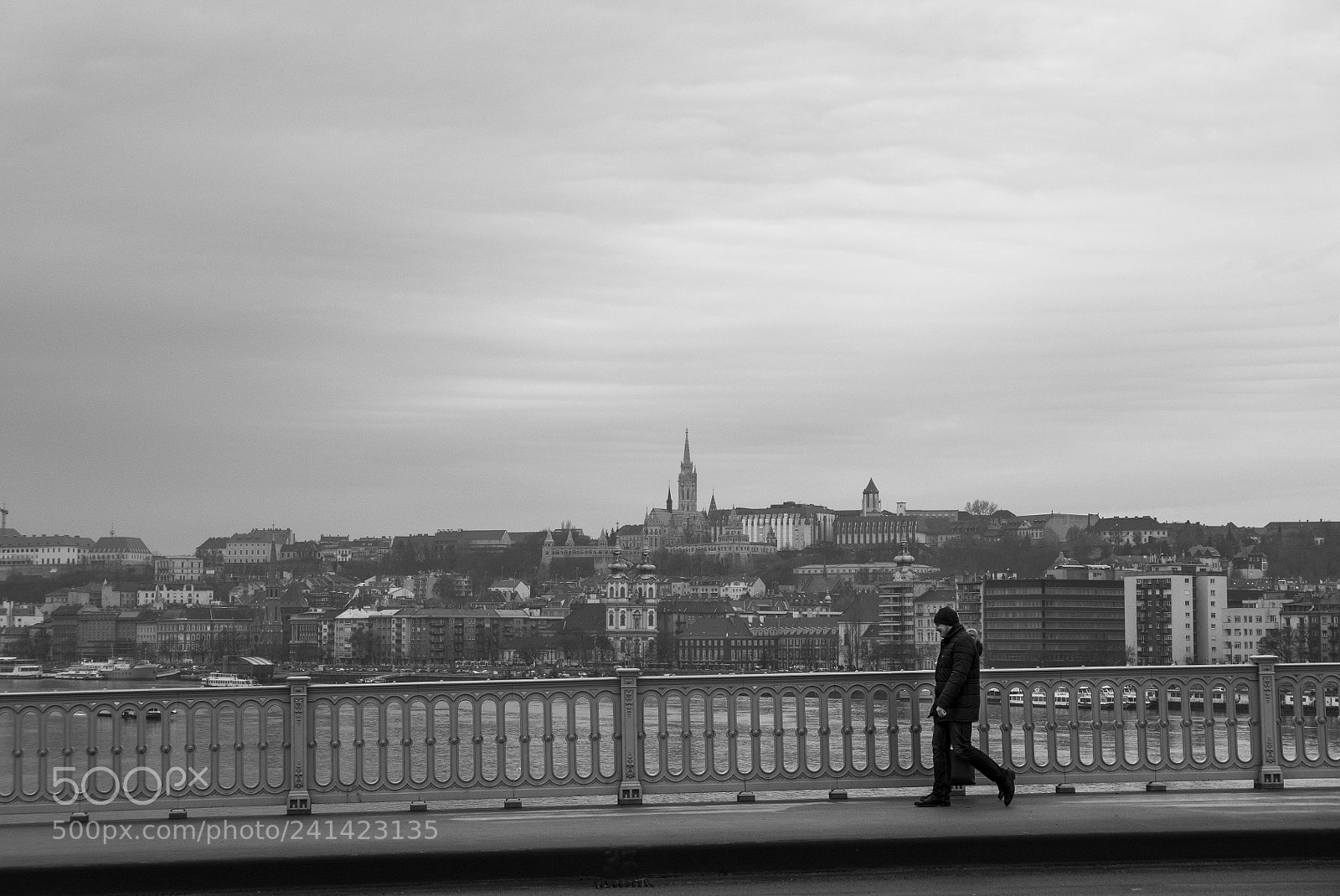 Panasonic Lumix DMC-LX100 sample photo. Budapest street photography