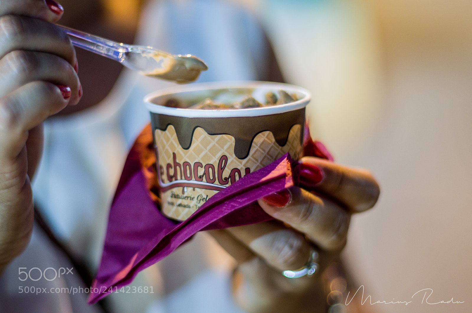 Pentax K-5 sample photo. Ice cream late in photography