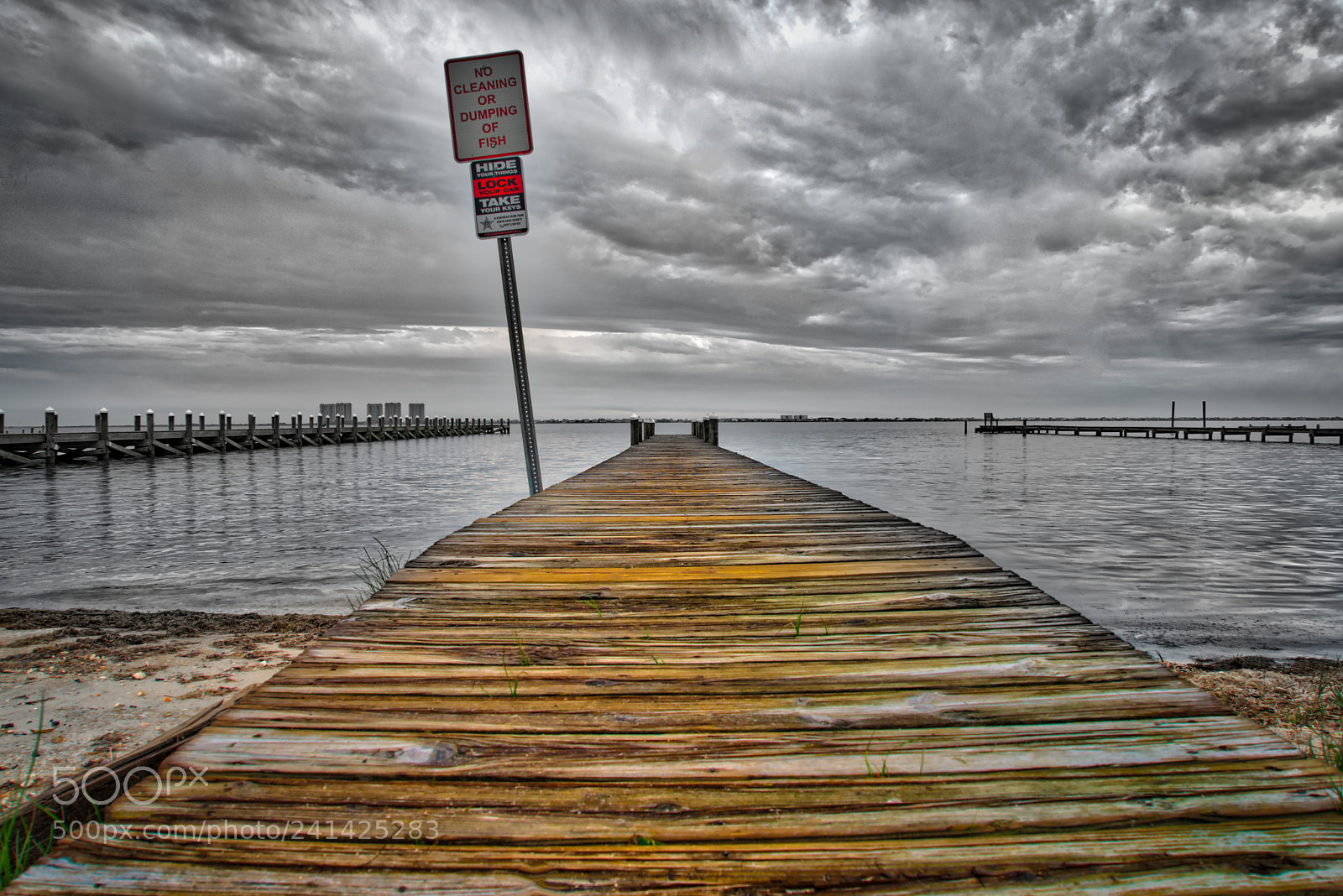 Sony a7R sample photo. Gloomy day at the photography