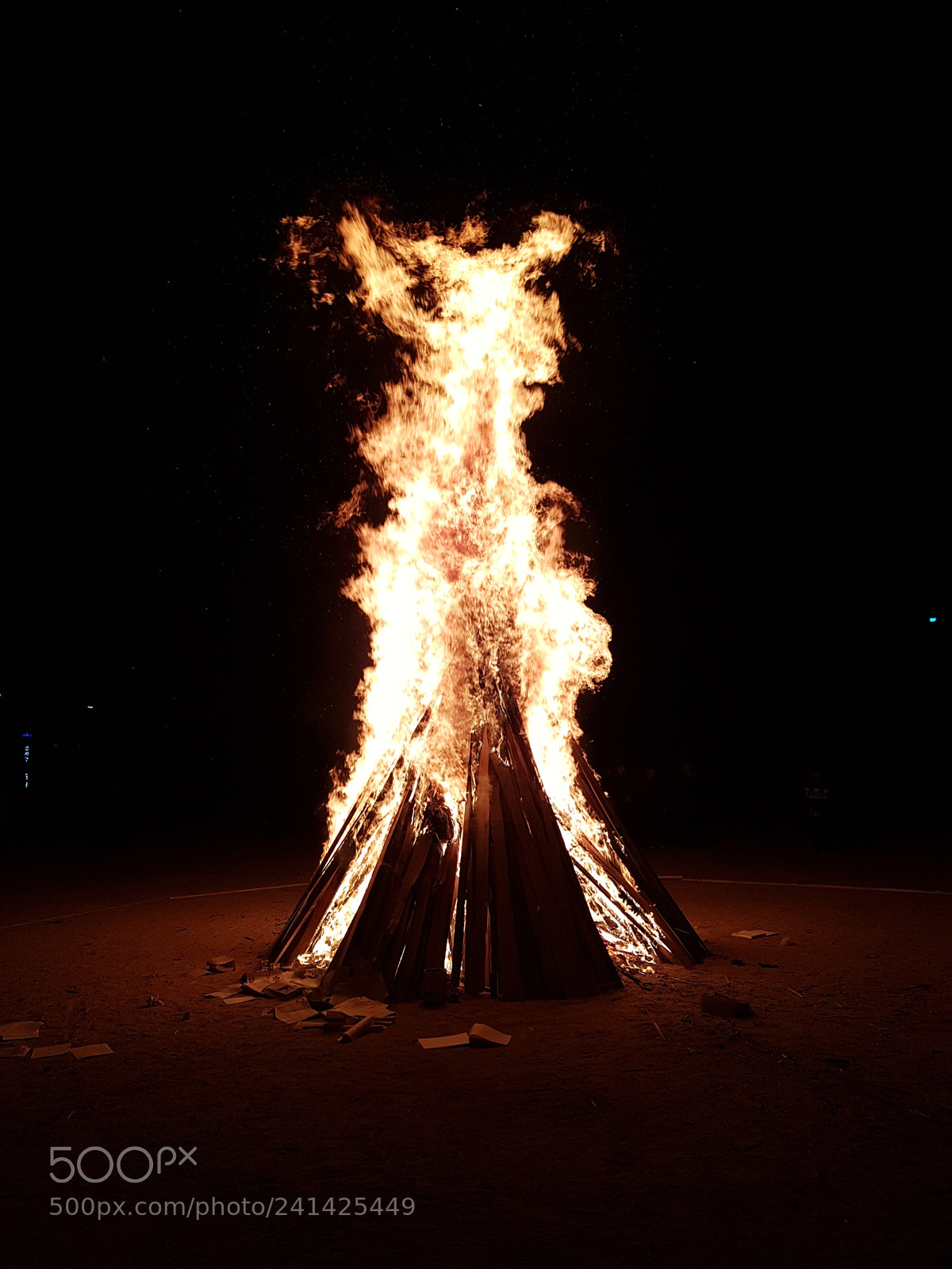 Samsung Galaxy S8+ sample photo. Fire photography