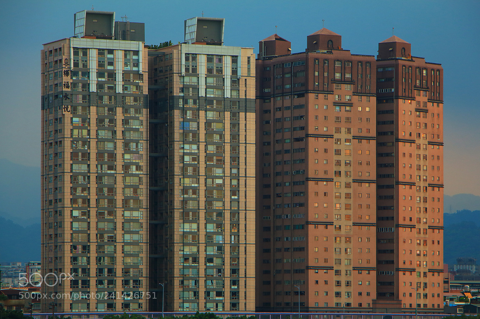 Canon EOS 650D (EOS Rebel T4i / EOS Kiss X6i) sample photo. #urban_pores photography