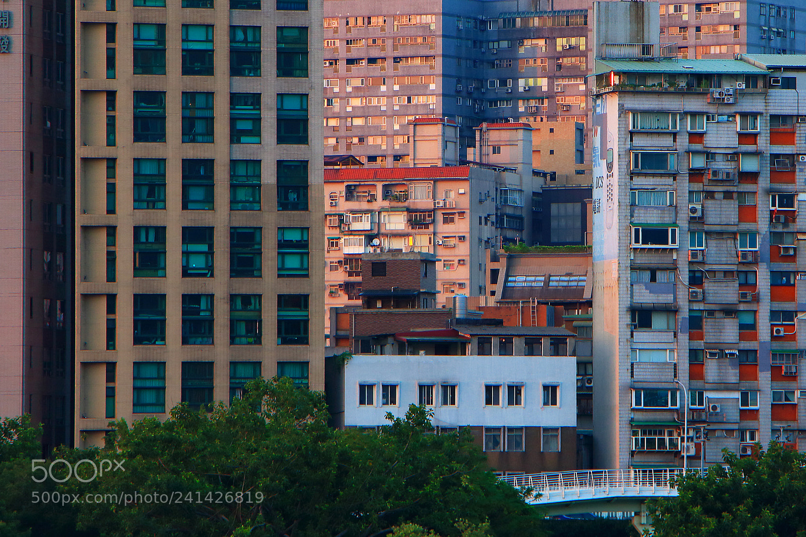 Canon EOS 650D (EOS Rebel T4i / EOS Kiss X6i) sample photo. #urban_pores photography